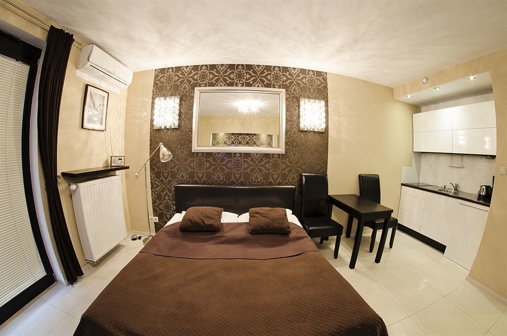 Angel City Center Krakow Aparthotel Dış mekan fotoğraf
