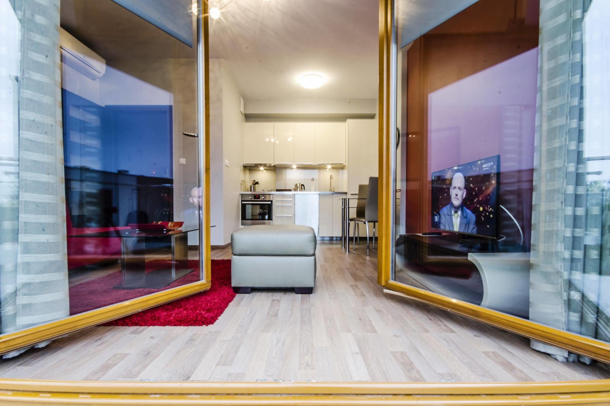 Angel City Center Krakow Aparthotel Dış mekan fotoğraf