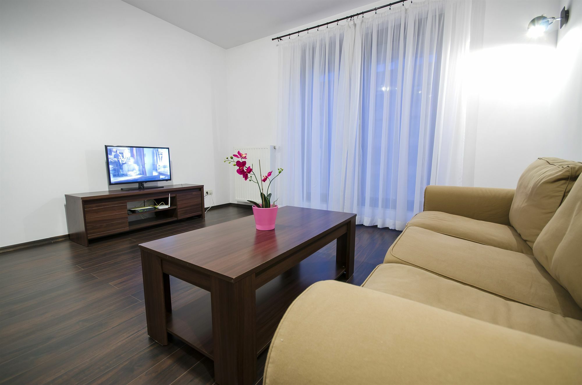 Angel City Center Krakow Aparthotel Dış mekan fotoğraf